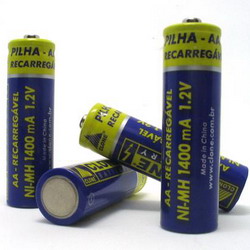 Four AA batteries, source: Wikipedia